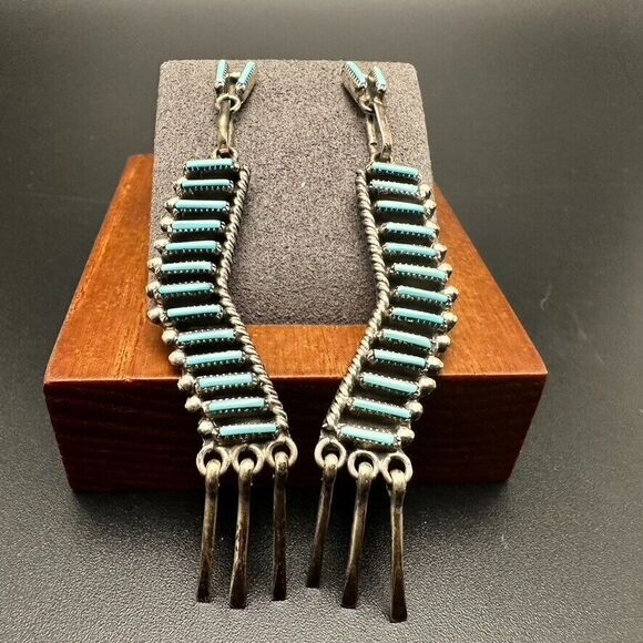 Vintage ZUNI Native American Sterling Silver Turquoise NEEDLEPOINT Earrings - Picture 8 of 8
